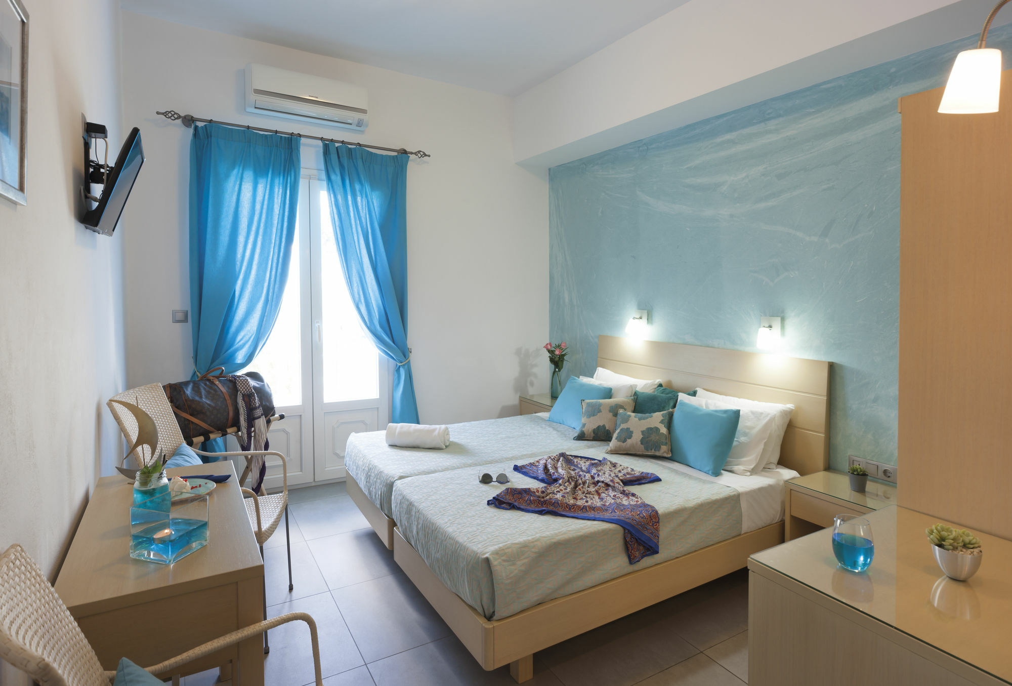 Blue Harmony 3* Κίνι
