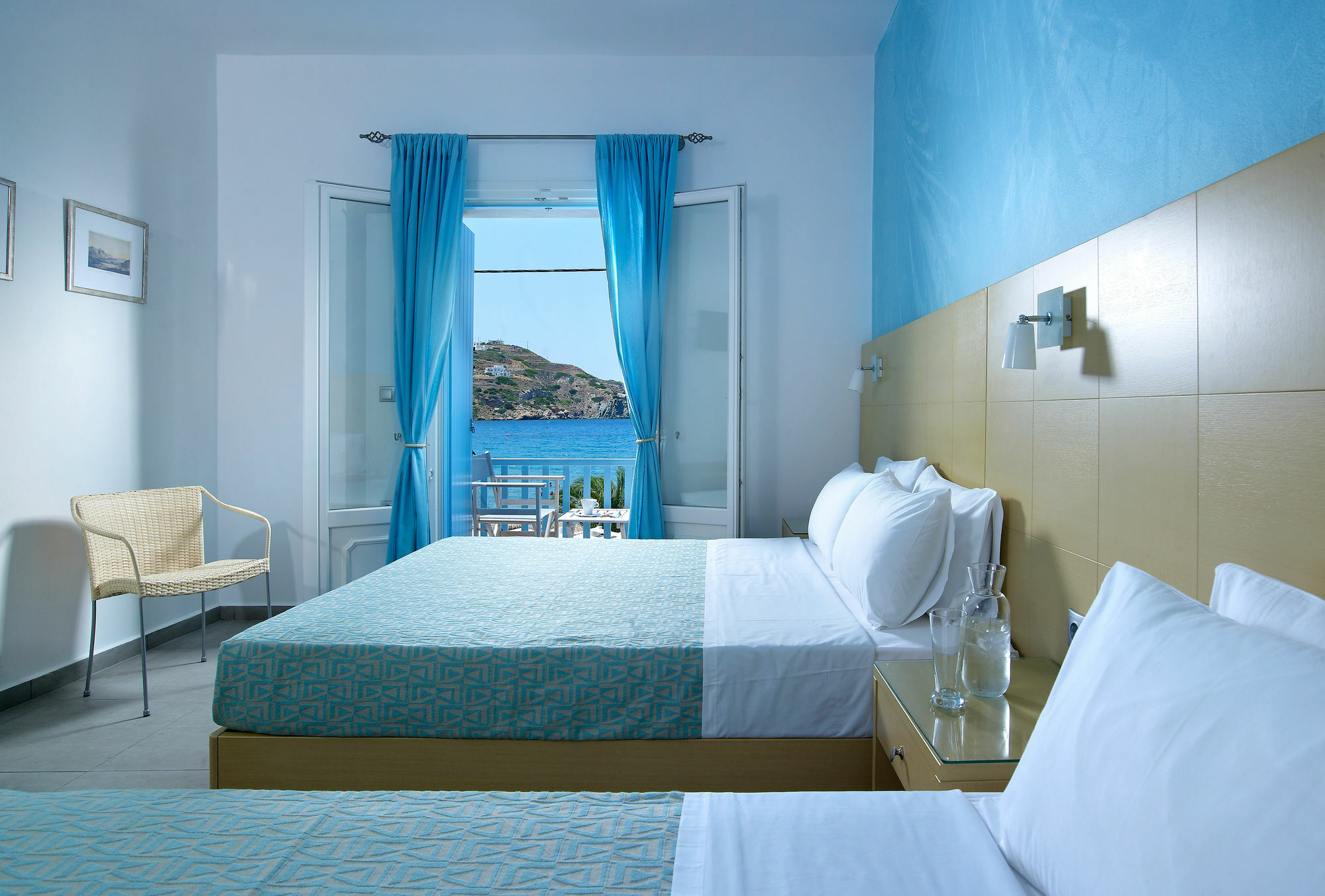 Blue Harmony Hotel